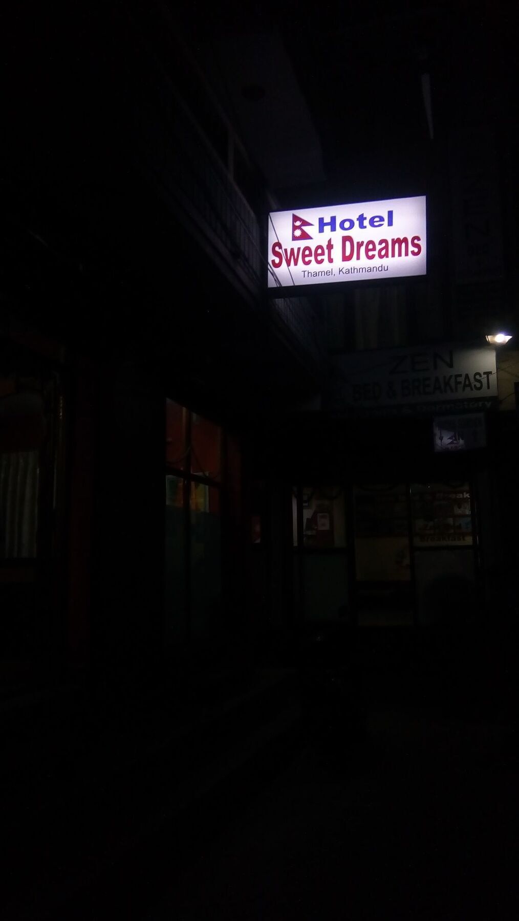 Hotel Sweet Dreams Kathmandu Ngoại thất bức ảnh